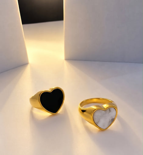 The White Marble Heart Signet Ring